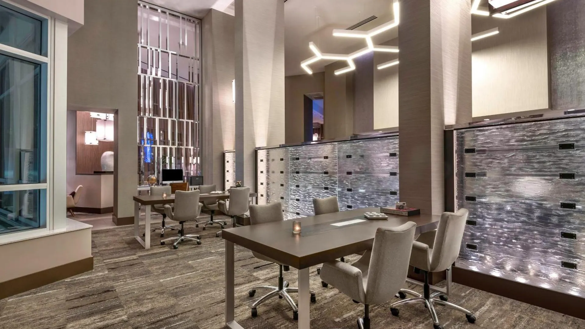Ac Hotel By Marriott Charlotte City Center