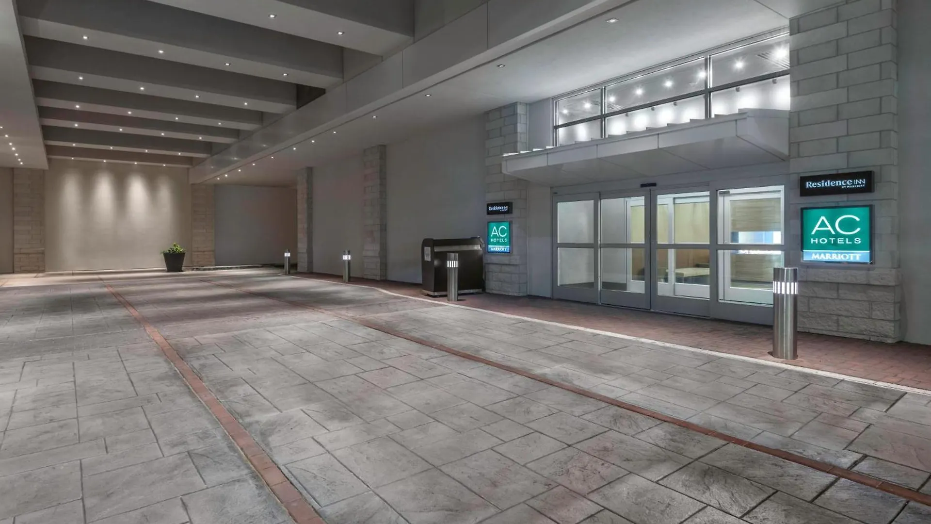 Ac Hotel By Marriott Charlotte City Center