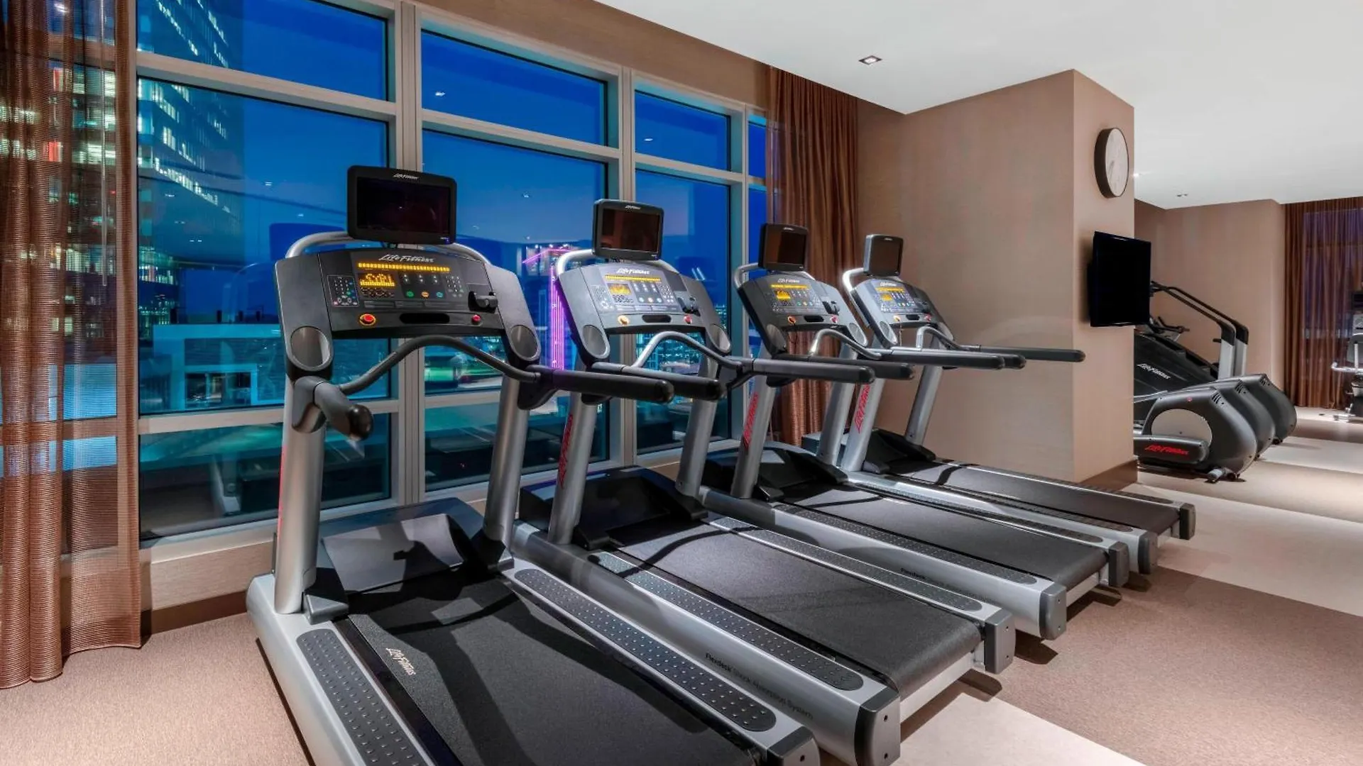 Ac Hotel By Marriott Charlotte City Center